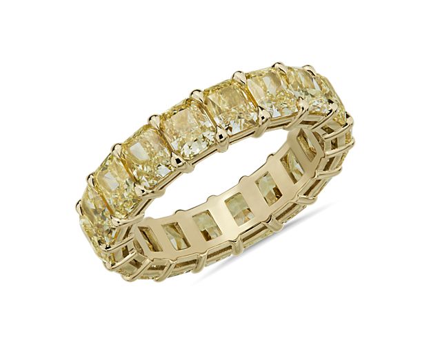 Radiant-Cut Yellow Diamond Eternity Ring in 18k Yellow Gold (6 3/8 ct. tw.)