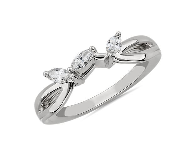 Romantic Twist Marquise Curved Diamond Ring in 14k White Gold (1/4 ct. tw.)
