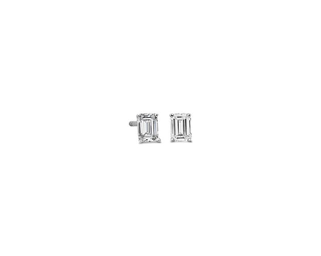 These classic stud earrings exude elegance as the emerald-cut diamonds catch the light. Count on the 14k white gold design to deliver enduring quality and luxurious style.