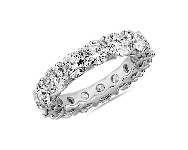 Let love sparkle with this stunning eternity ring set with 5 ct. tw. in lab-grown diamonds in a never-ending loop. The low dome design is beautifully made from 14k white gold for a lustrous and cool look.