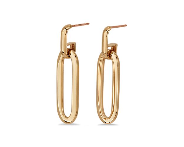Summon attention in these elegant paperclip drop earrings set in 14k yellow gold.  Perfect for everyday or your next night out.