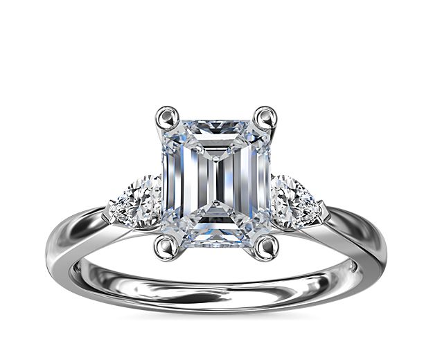Pear Sidestone Diamond Engagement Ring in 14k White Gold (1/4 ct. tw.)