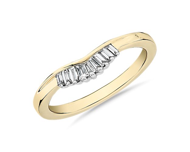 ZAC ZAC POSEN Petite Baguette Diamond Tiara Curved Wedding Ring in 14k Yellow Gold (2 mm, 1/8 ct. tw.)