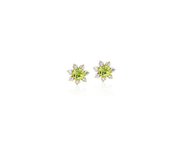 Each of these eye-catching 14k yellow gold stud earrings feature a single peridot stone surrounded by a blossom halo of brilliant diamonds for a look that’s both colorful and chic.