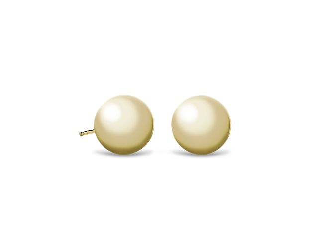 It doesn't get much more classic than our ball stud earrings. The gleaming, polished spheres are crafted of hollow 14k yellow gold for a lightweight, wearable feel. From brunch to boardroom, these ball stud earrings will be your everyday essential.