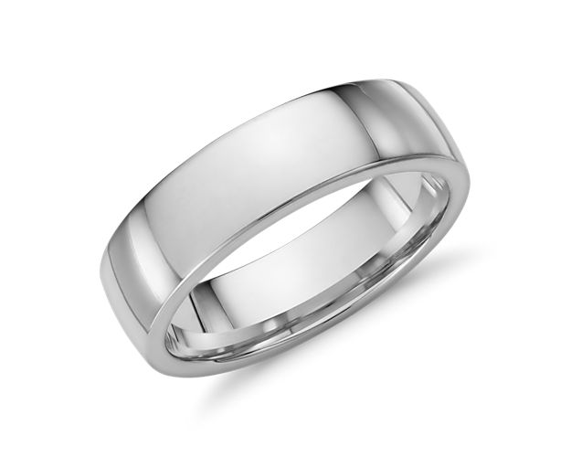 Styled for a modern look, this 14k white gold, low-dome comfort-fit wedding ring has a premium-weight feel and a high polish finish. A contemporary low-profile exterior and gently curved interior edges make this ring ideal for comfortable everyday wear.