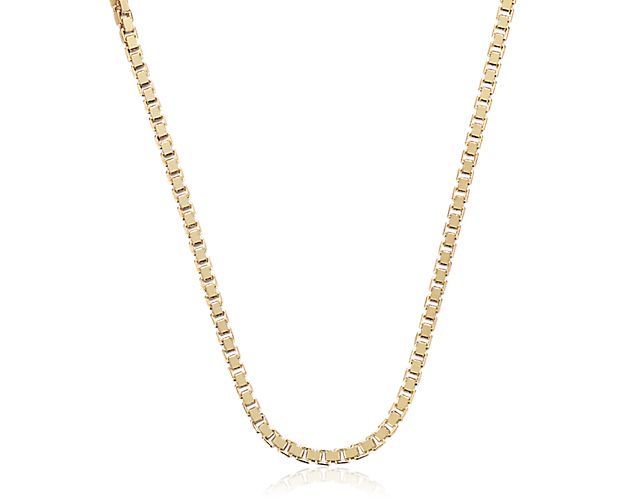 This finely made 14k yellow gold 24" box chain is perfect to use with pendants or worn on its own.