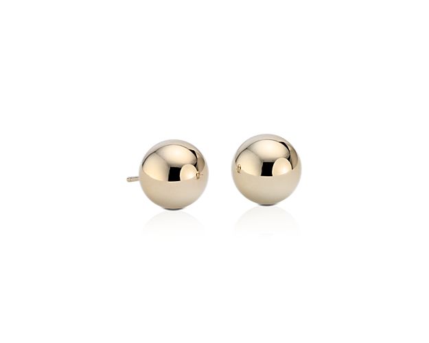 It doesn't get much more classic than our ball stud earrings. The gleaming, polished spheres are crafted of hollow 14k yellow gold and are lightweight and wearable. From brunch to boardroom, these ball stud earrings will be your everyday essential.