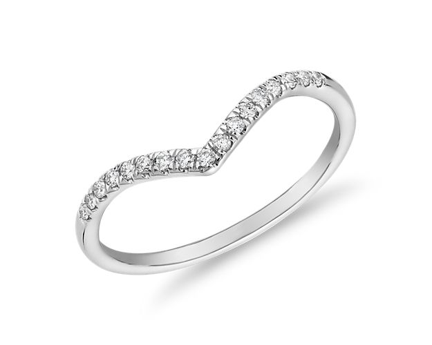 Diamond Chevron Stackable Fashion Ring in 14k White Gold (1/10 ct. tw.)