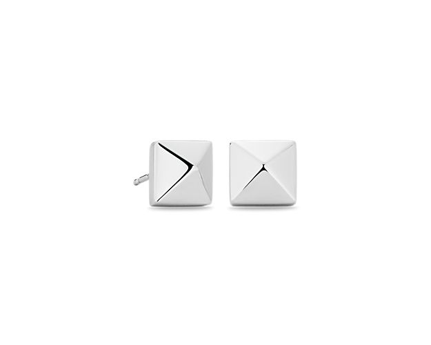 Trendy and always in style, these petite sterling silver stud earrings are great for everyday wear and are adorned with a pyramid design.