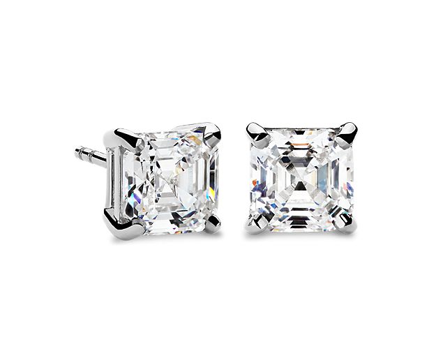 Paired for perfection, these earring settings are crafted in Platinum with a four prong design to complement your diamonds of choice for the ideal diamond earrings.