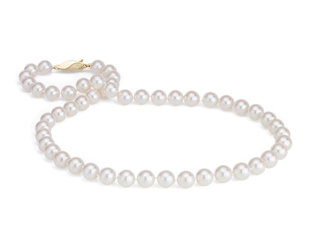 This strand of round Classic Akoya cultured pearls is hand knotted securely with 16" silk blend cord. This strand is finished with a secure safety clasp in 18k yellow gold. Blue Nile gemologists ensure that our pearls meet the highest quality expectations, ensuring you the best value.