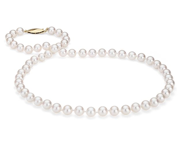 This strand of round Classic Akoya cultured pearls is hand knotted securely with a 24" silk blend cord. This strand is finished with a secure safety clasp in 18k yellow gold. Blue Nile gemologists ensure that our pearls meet the highest quality expectations, ensuring you the best value.