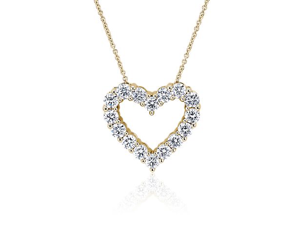 Diamond heart necklace in yellow gold