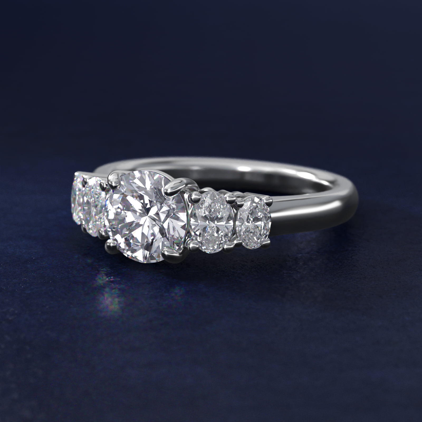 Graduated Oval Diamond Engagement Ring in 14k White Gold (7/8 ct. tw.)