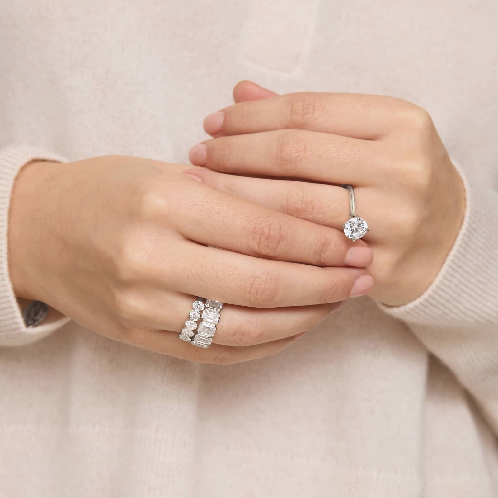 Seven Stone Bezel Anniversary Ring With 1 CTW Oval Cut Diamonds in Platinum (4.65mm)