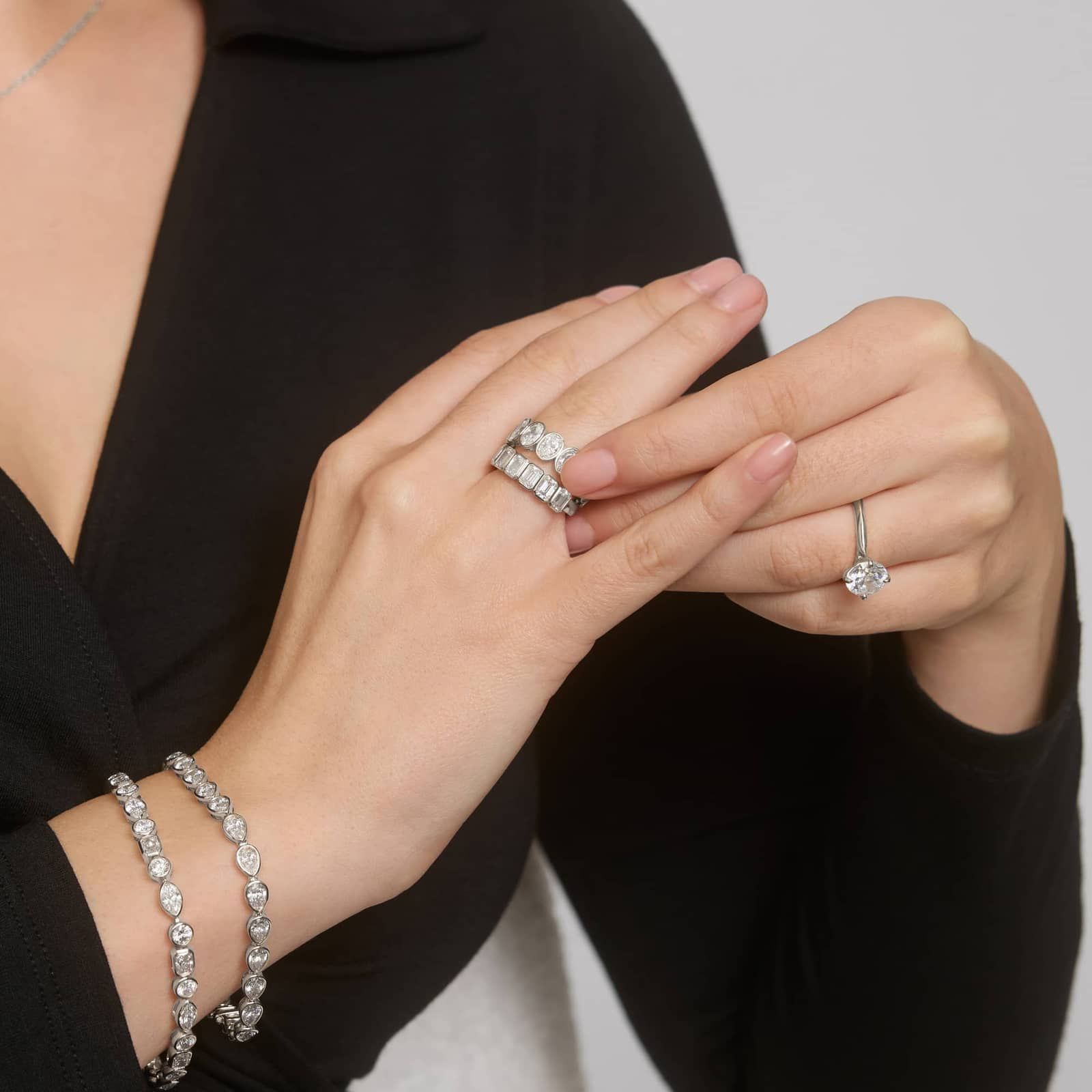 Bezel Eternity Ring With 5 CTW Oval Cut Diamonds in Platinum (6.7mm)