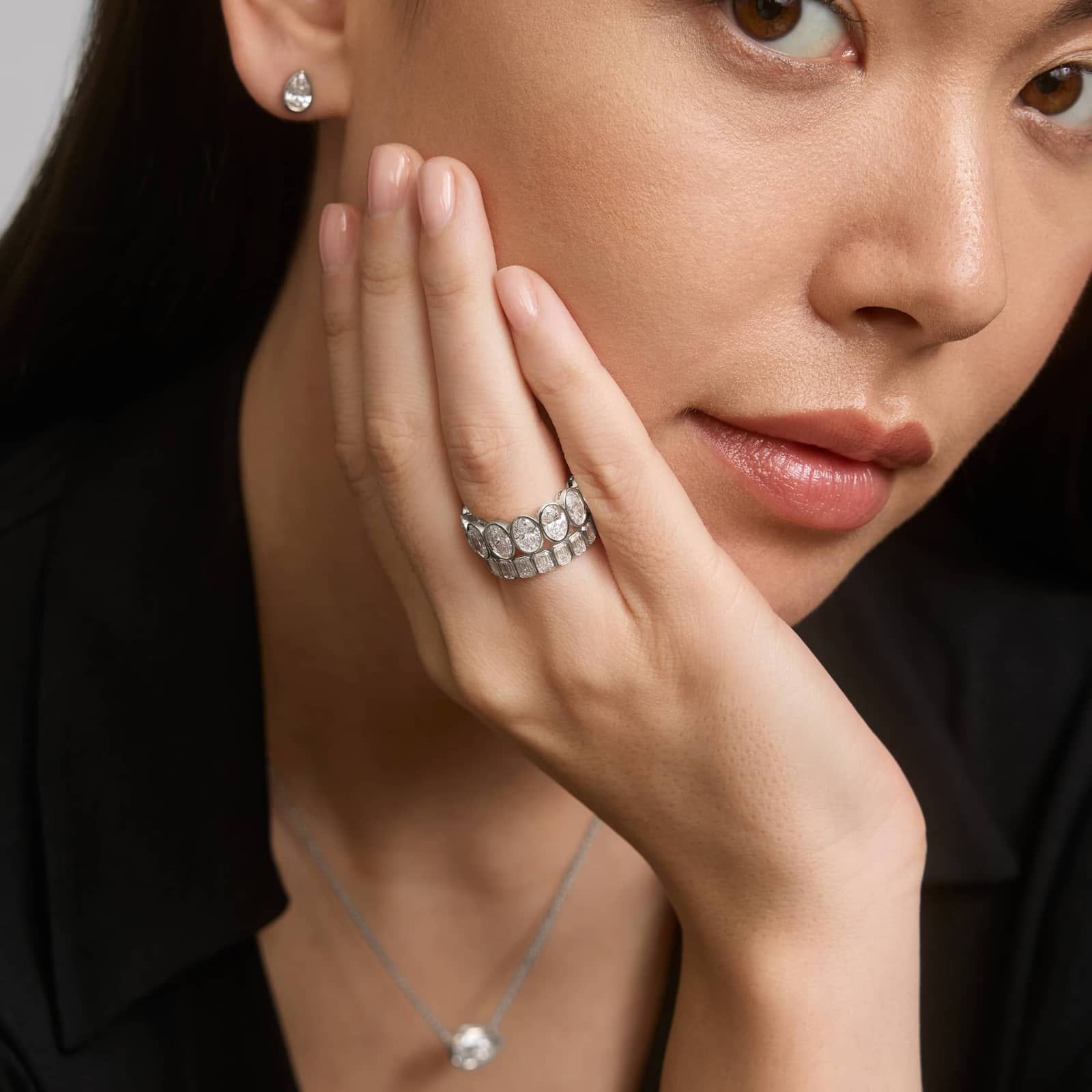 Bezel Eternity Ring With 6 CTW Oval Cut Diamonds in Platinum (7.35mm)