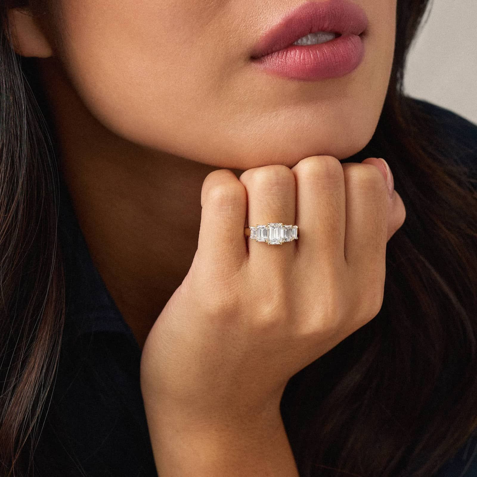 Five-Stone Graduated Emerald Diamond Anniversary Ring in 14K Yellow Gold (3 ct. tw.)
