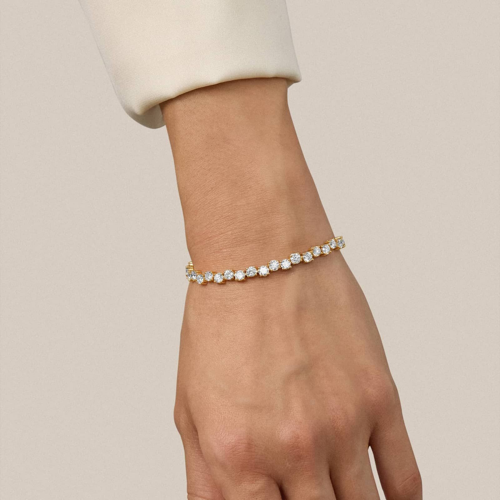 Alternating Lab-Grown Diamond Bracelet in 14K Yellow Gold (8 ct. tw.)