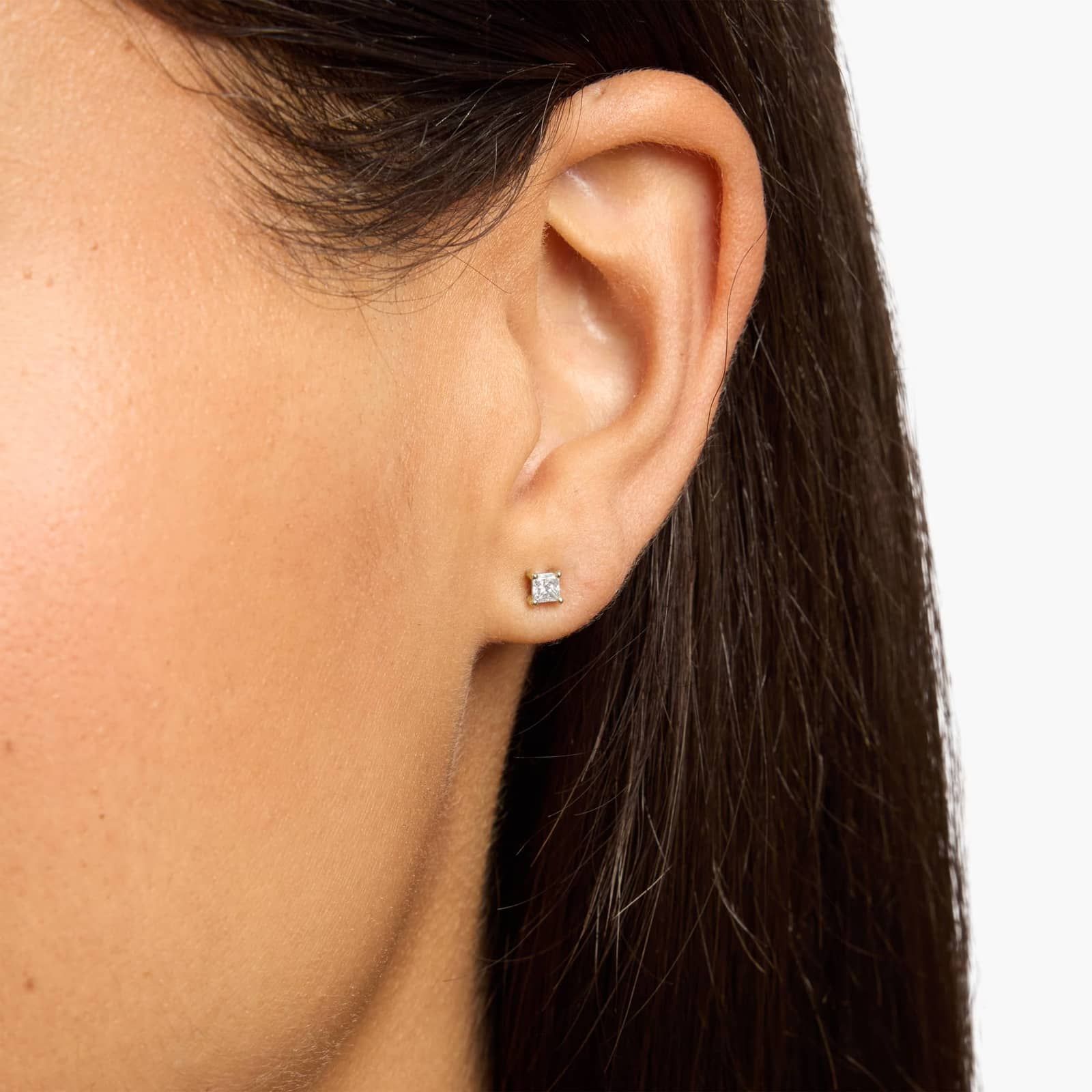 Princess Cut Diamond Stud Earrings in 14k Yellow Gold (1/4 ct. tw.)
