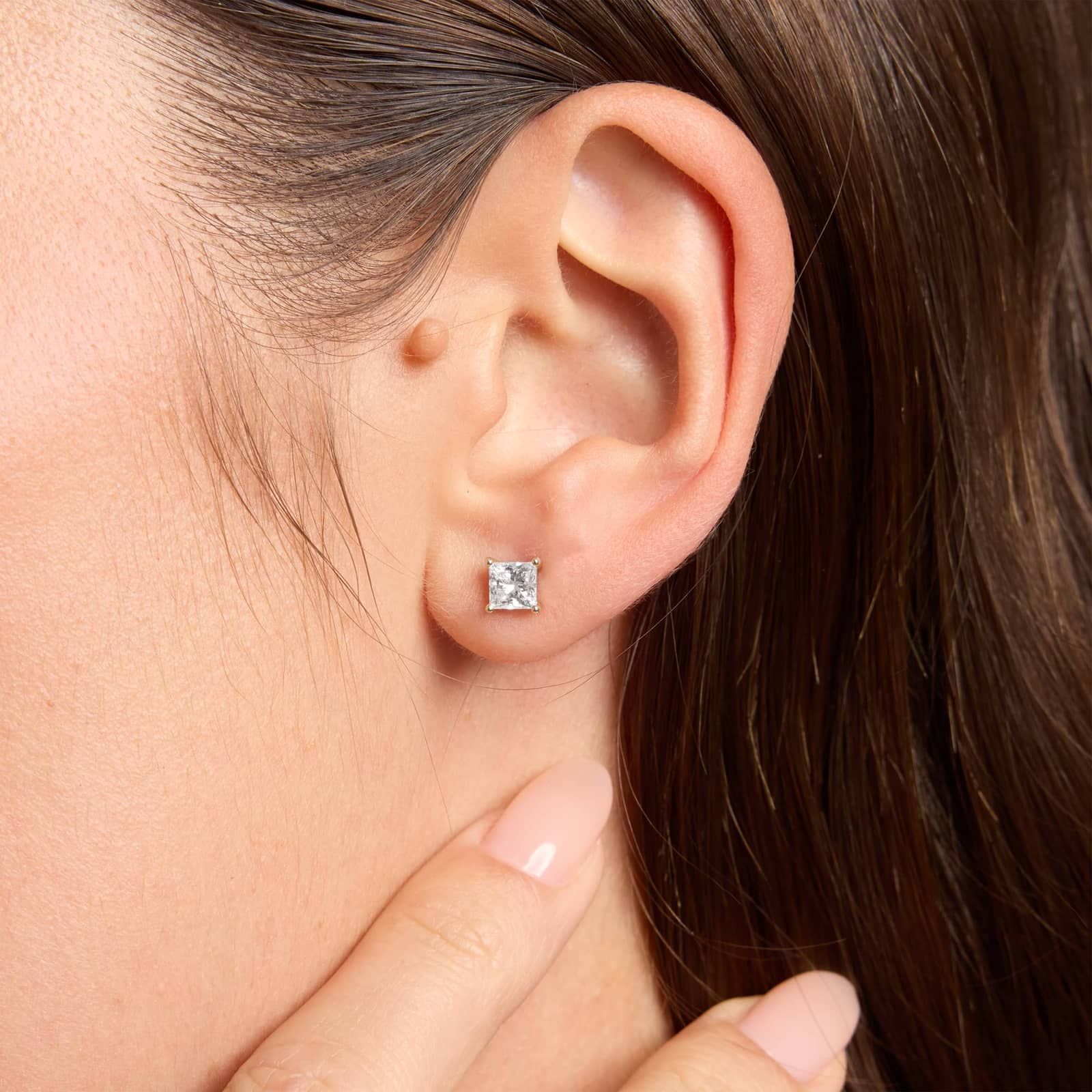 Princess Cut Diamond Stud Earrings in 14k Yellow Gold (3/4 ct. tw.)
