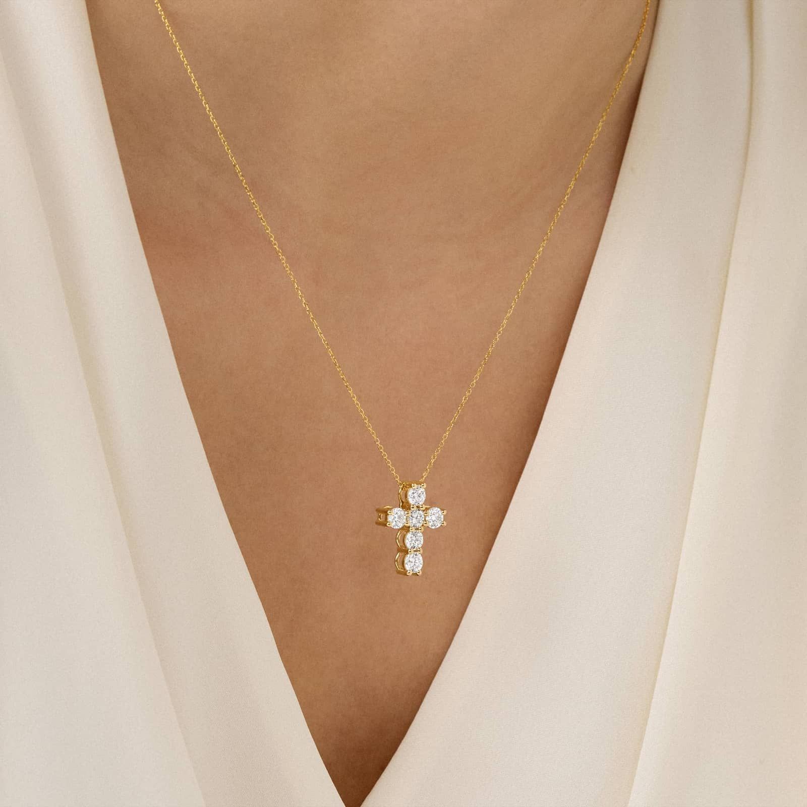 Lab-Grown Diamond Cross Necklace in 14K Yellow Gold (1 1/2 ct. tw.)