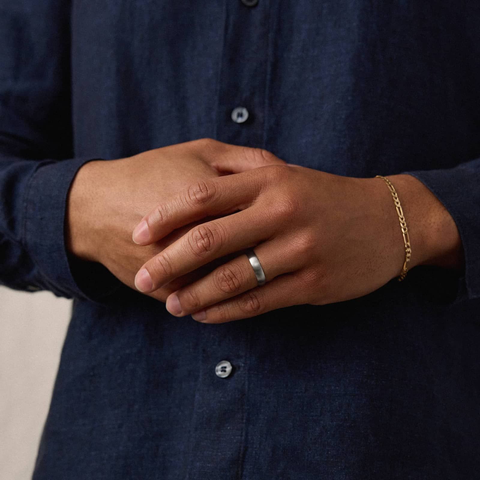 Matte Mid-weight Comfort Fit Wedding Ring in Platinum (5mm)
