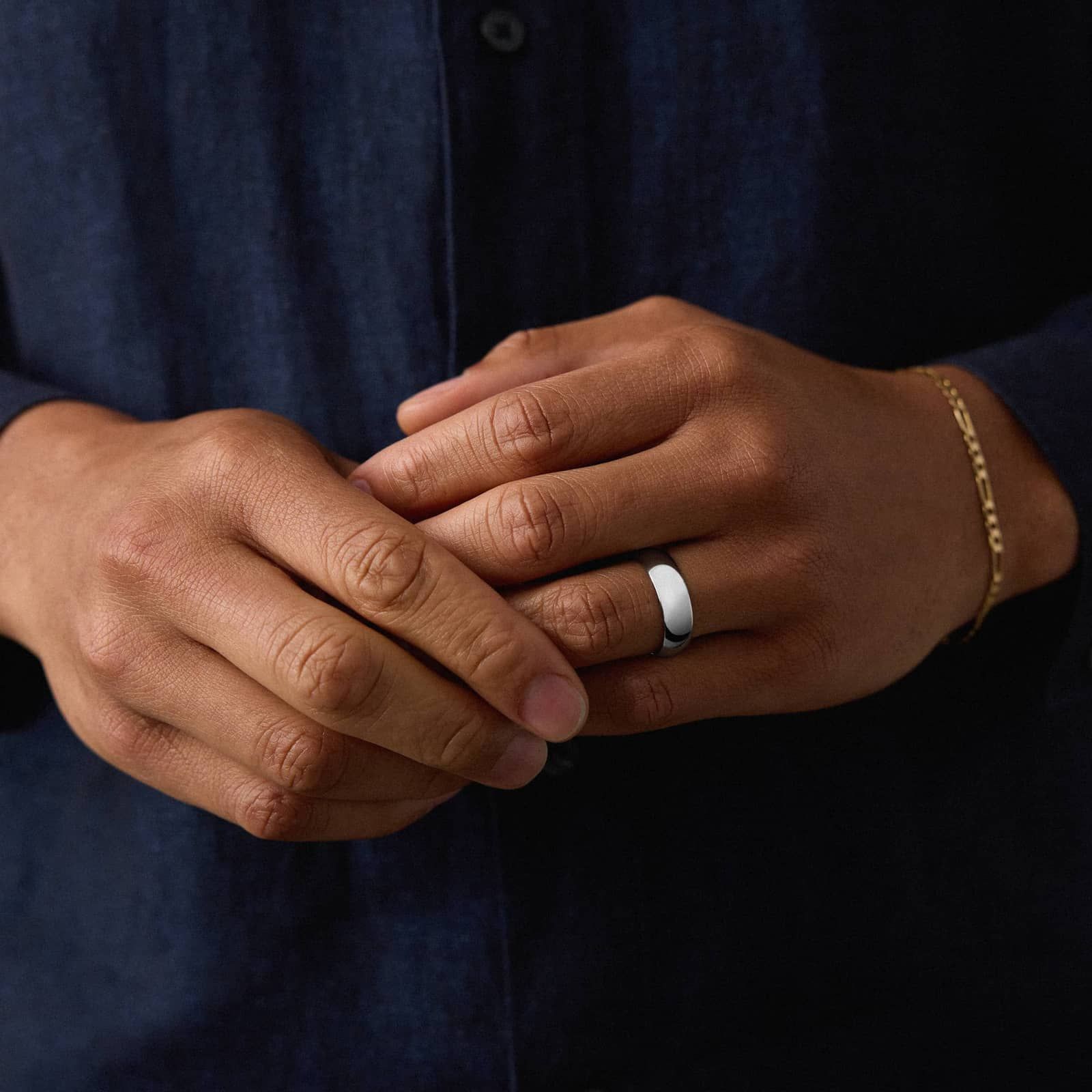 Skyline Comfort Fit Wedding Ring in Platinum (7mm)