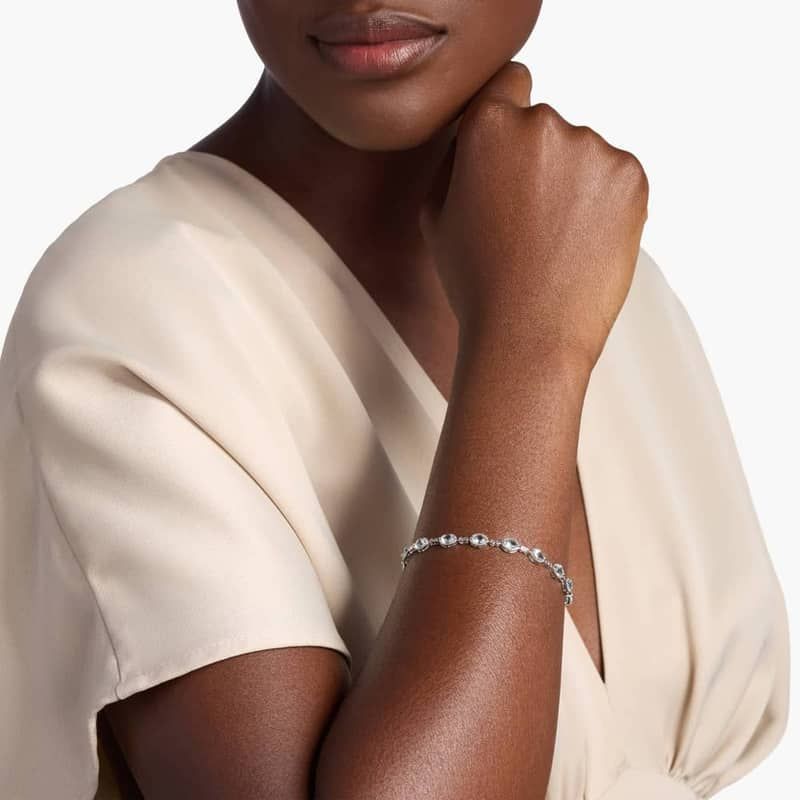 Aquamarine Infinity Link Bracelet in 14k White Gold (5x4mm)