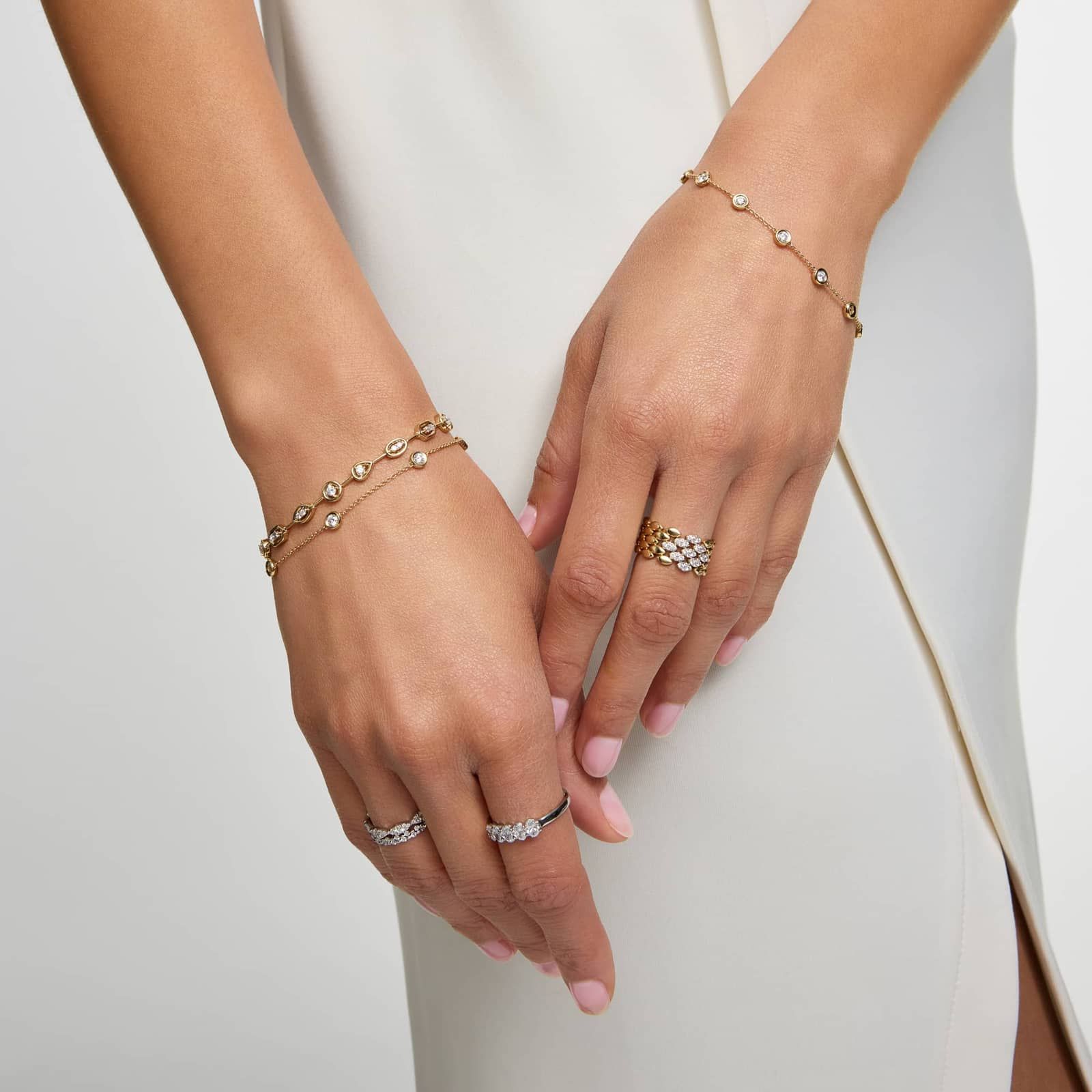 Diamond Bezel Station Bracelet with 1 CTW Round Cut Lab-Grown Diamonds in 14K Yellow Gold