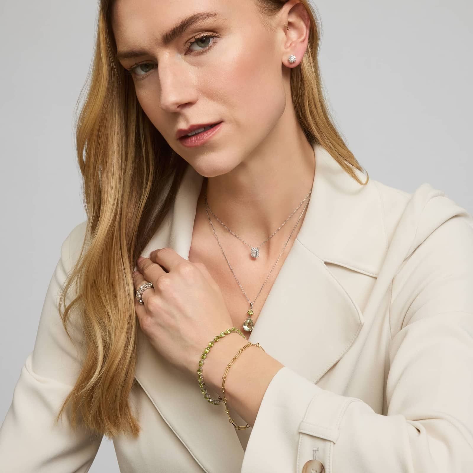 Pear Shaped Peridot Bracelet in Sterling Silver