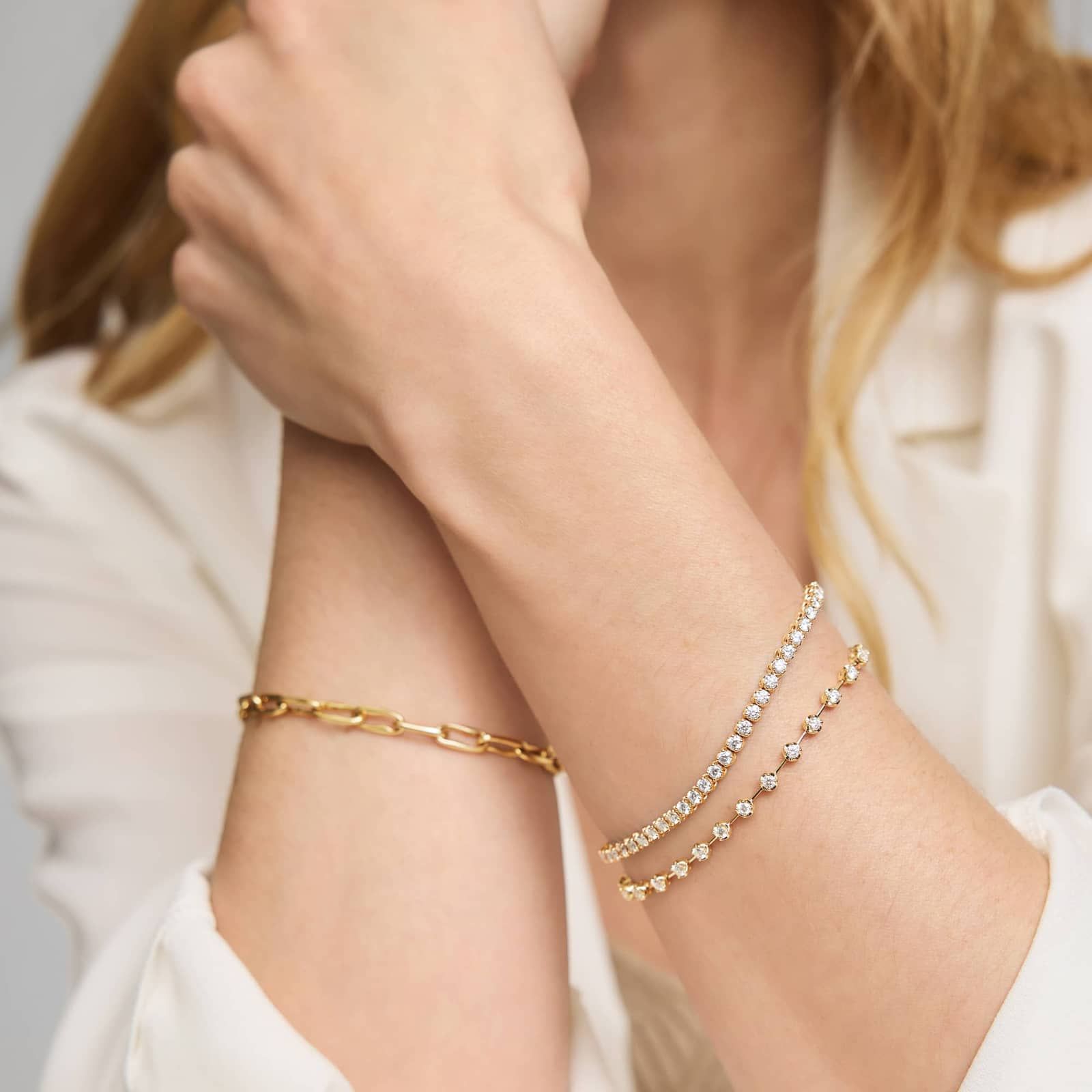 Diamond Tennis Bracelet with 3.25 CTW Round Cut Diamonds in 14K Yellow Gold