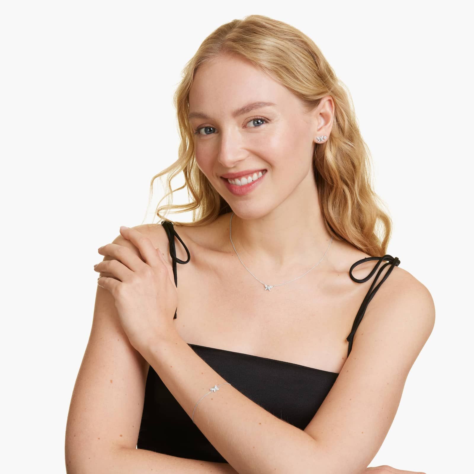 14K White Gold Dainty Diamonds Pavé Butterfly Bracelet