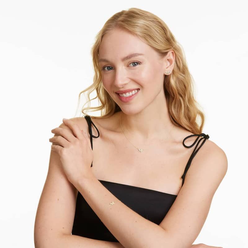 14K Yellow Gold Dainty Diamonds Pavé Butterfly Bracelet