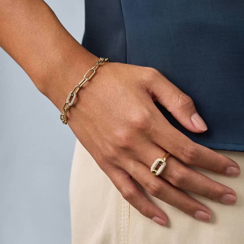 Ellipse Bracelet in 14K Yellow Gold with Diamonds