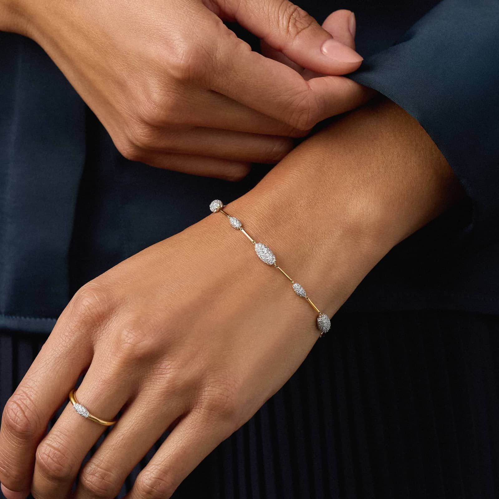 Modern Pave Station Bracelet in 14K Yellow Gold With Diamonds