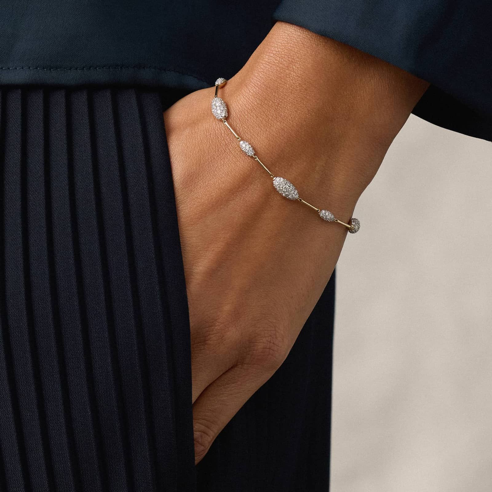 Modern Pave Station Bracelet in 14K Yellow Gold With Diamonds
