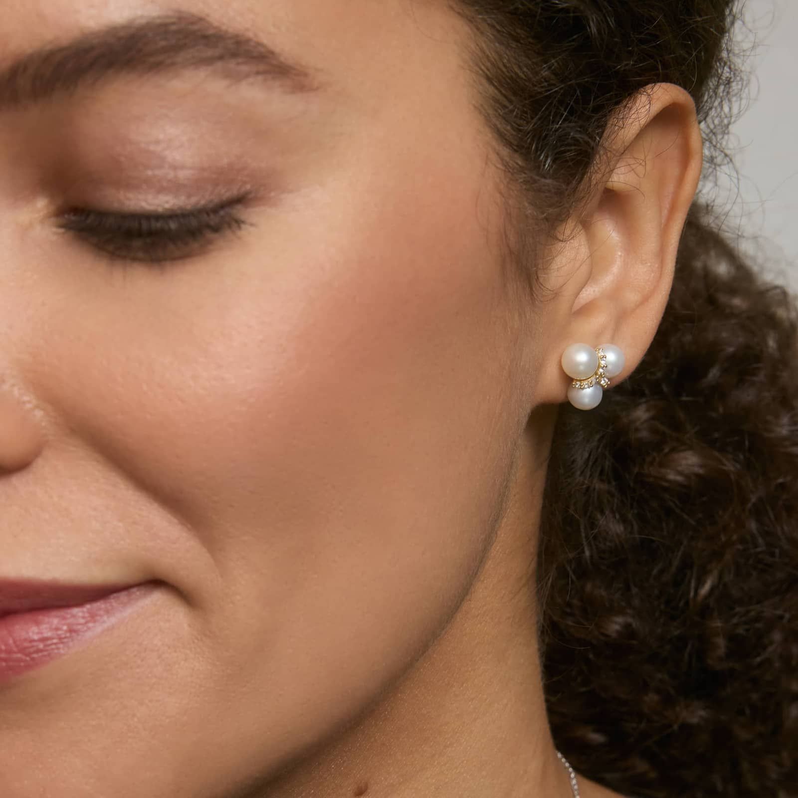 Pearl Trio Stud Earrings in 14K Yellow Gold