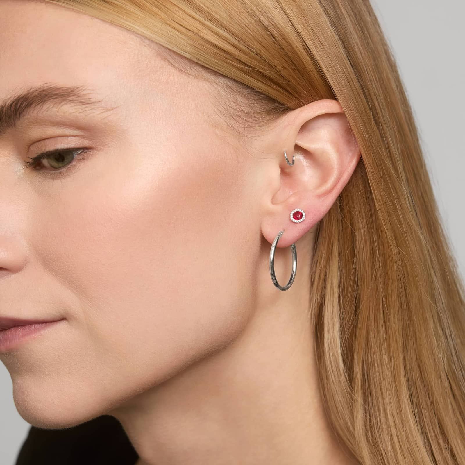 Hoop Earrings (2x20mm) in 14K White Gold