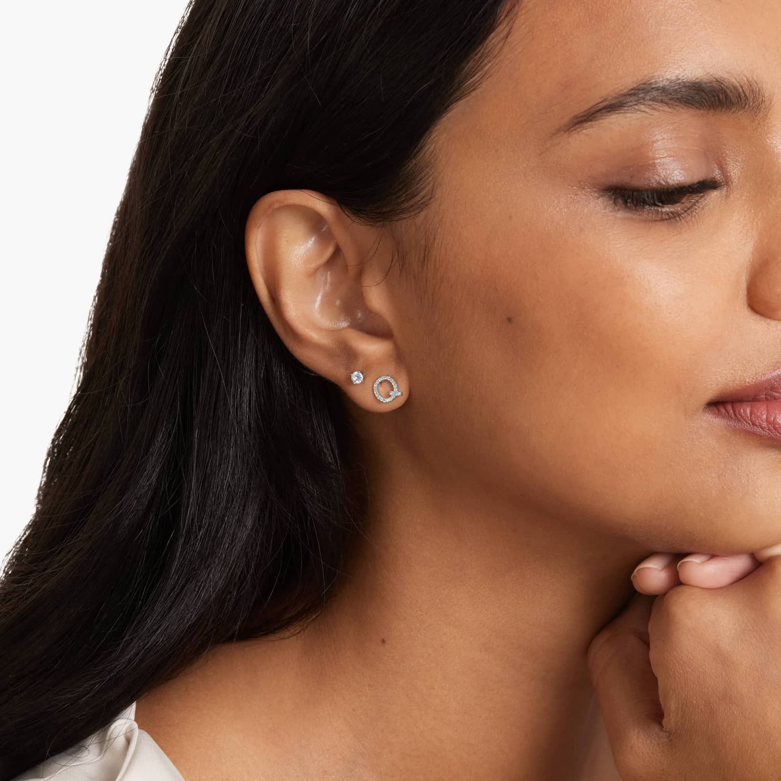 Q Initial Pavé Diamond Stud Earring In 14K White Gold