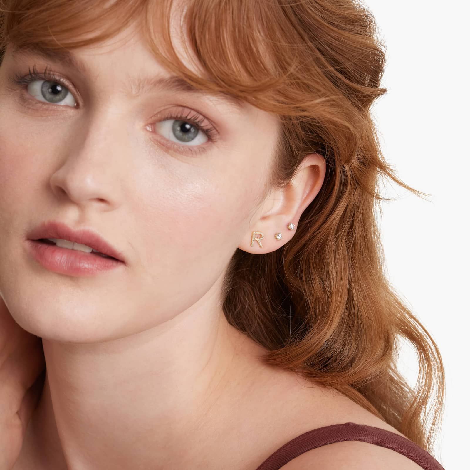 R Initial Pavé Diamond Stud Earring In 14K Yellow Gold