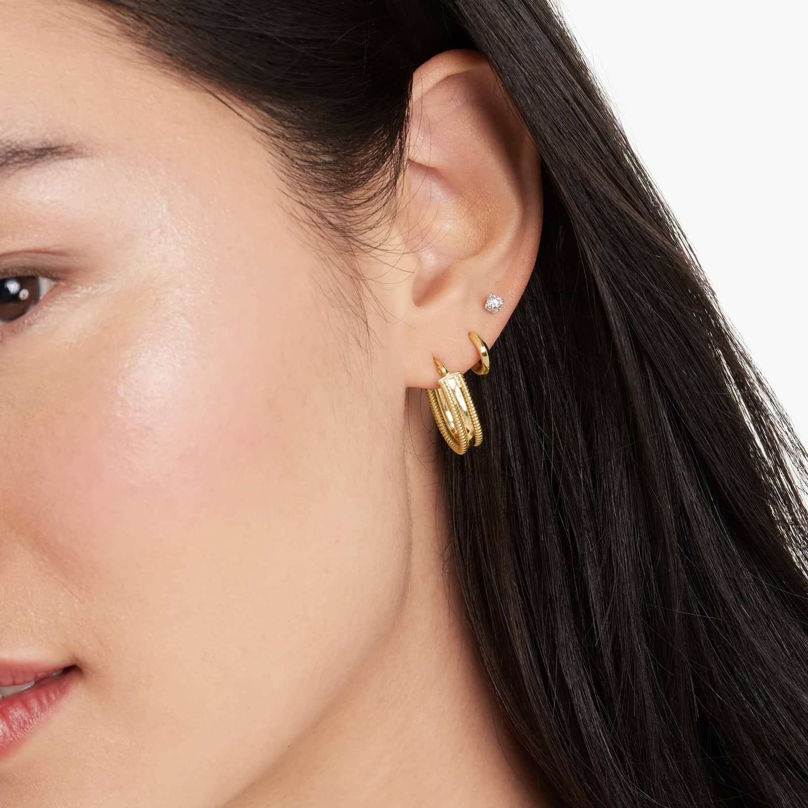 Golden Hour Textured Oval Hoop Earrings In 14K Yellow Gold By James Allen