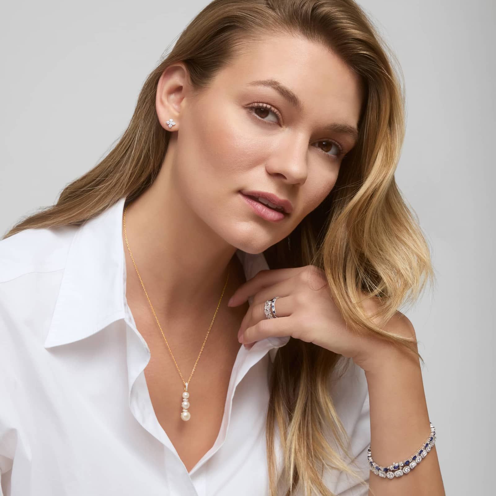 Pearl and Diamond Drop Necklace in 14K Yellow Gold