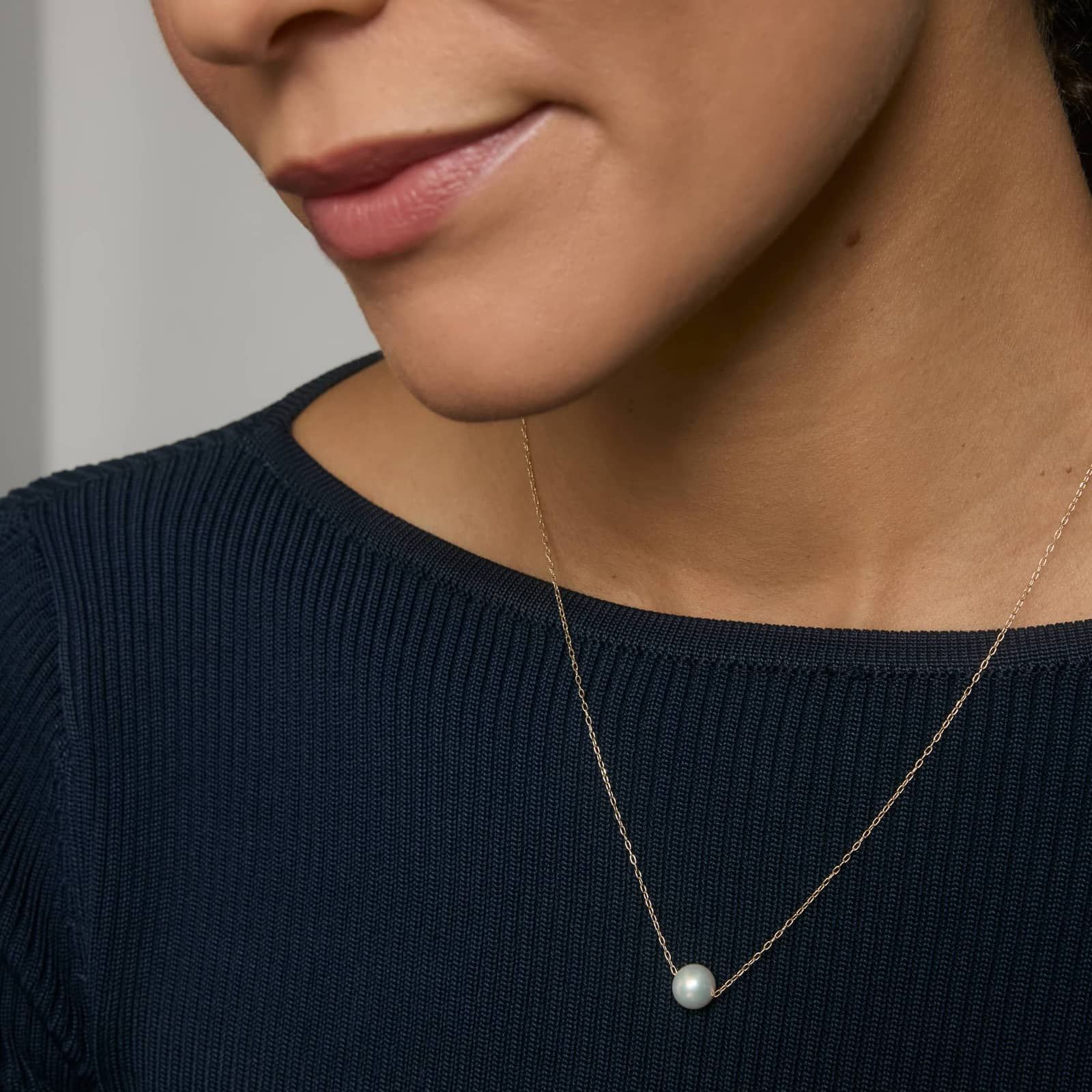 Freshwater Pearl Necklace in 14K Yellow Gold