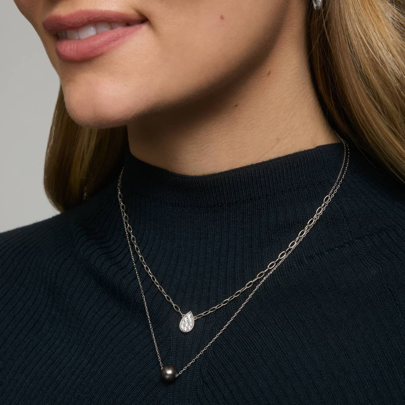 Black Freshwater Pearl Necklace in 14K White Gold
