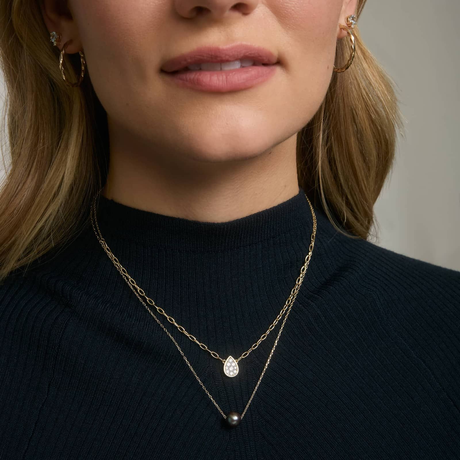 Black Freshwater Pearl Necklace in 14K Yellow Gold