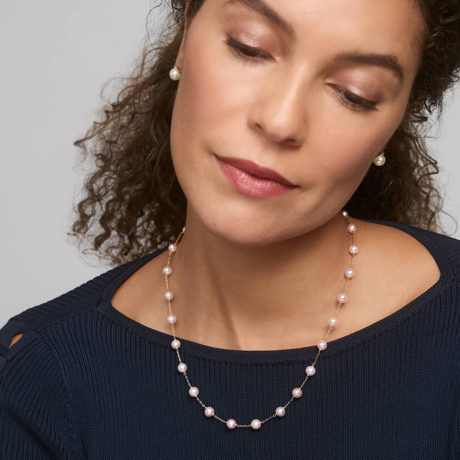 Pink Freshwater Pearl Station Necklace in 14K Yellow Gold