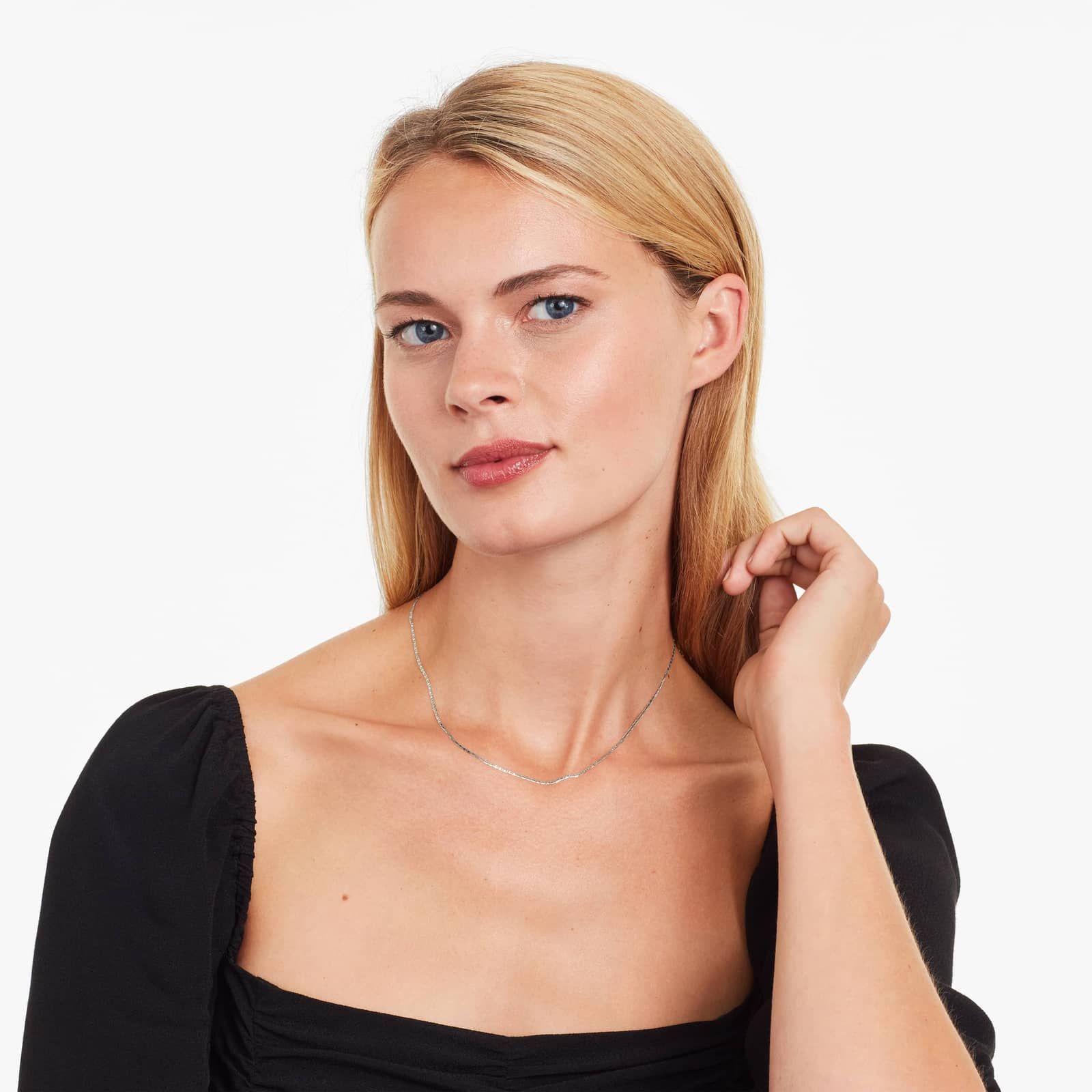 14K White Gold 1.25mm Valentino Chain Necklace