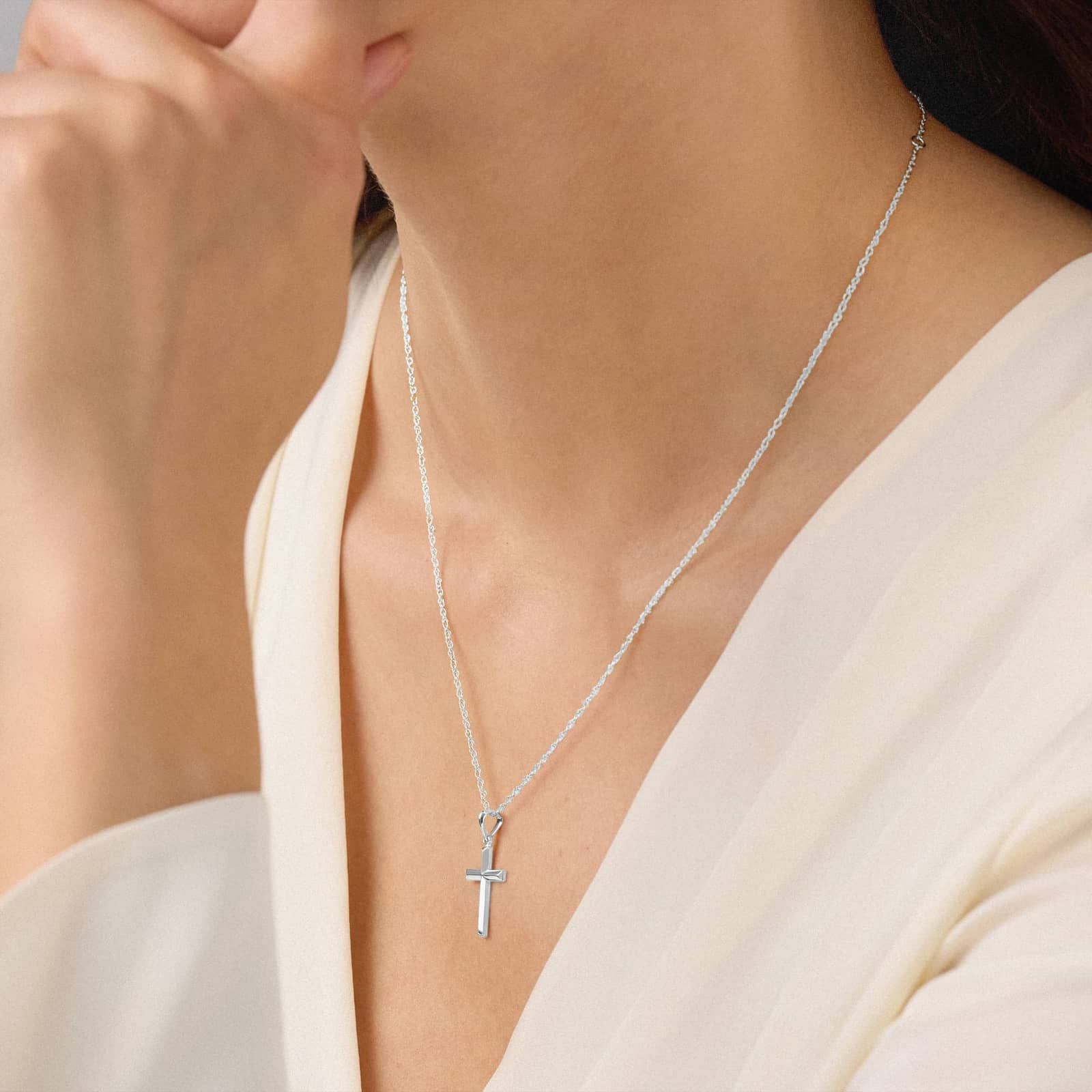 Plain Metal Cross Necklace in 14K White Gold